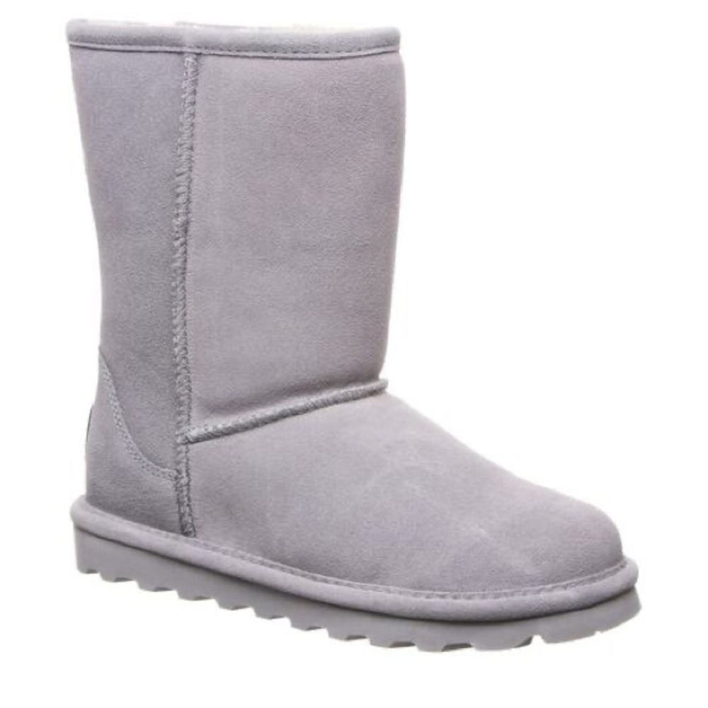 NWT Bearpaw Elle Short Boots